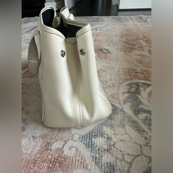 Balenciaga White Leather Tote - Picture 6 of 11